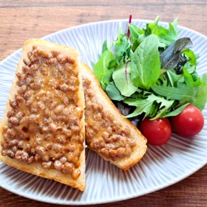 納豆の醤油もろみマヨトースト